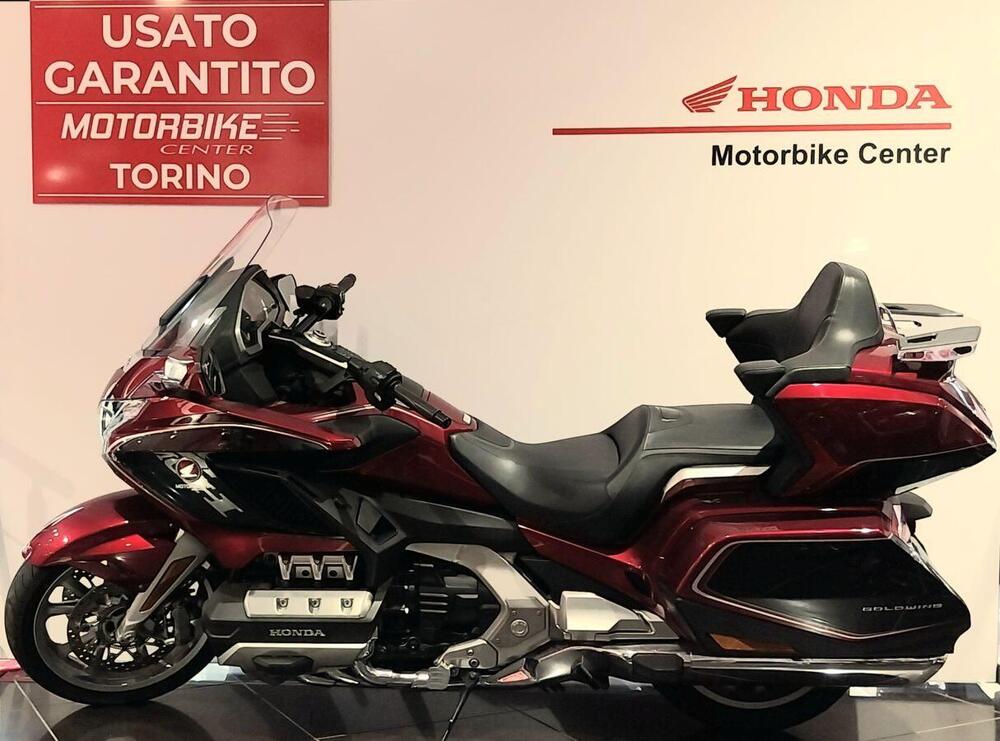 Honda GL 1800 Gold Wing Tour DTC (2018 - 20) (2)