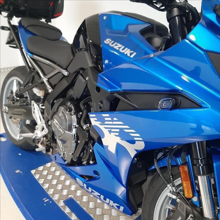 Suzuki GSX-8R (2024) (5)