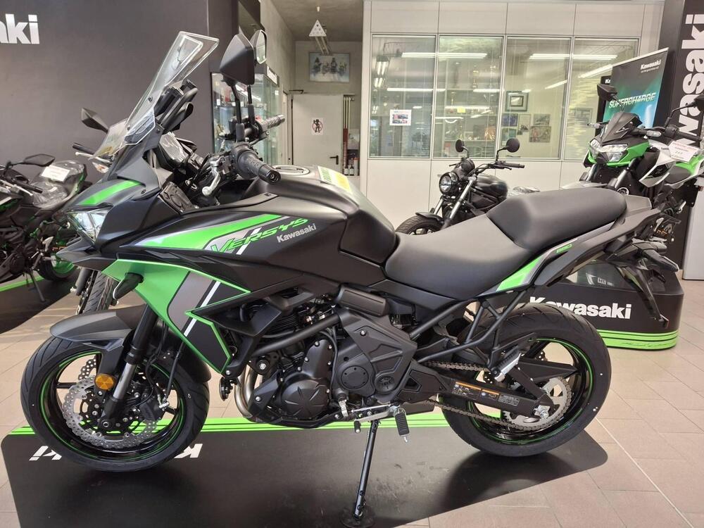 Kawasaki Versys 650 (2021 - 25) (3)