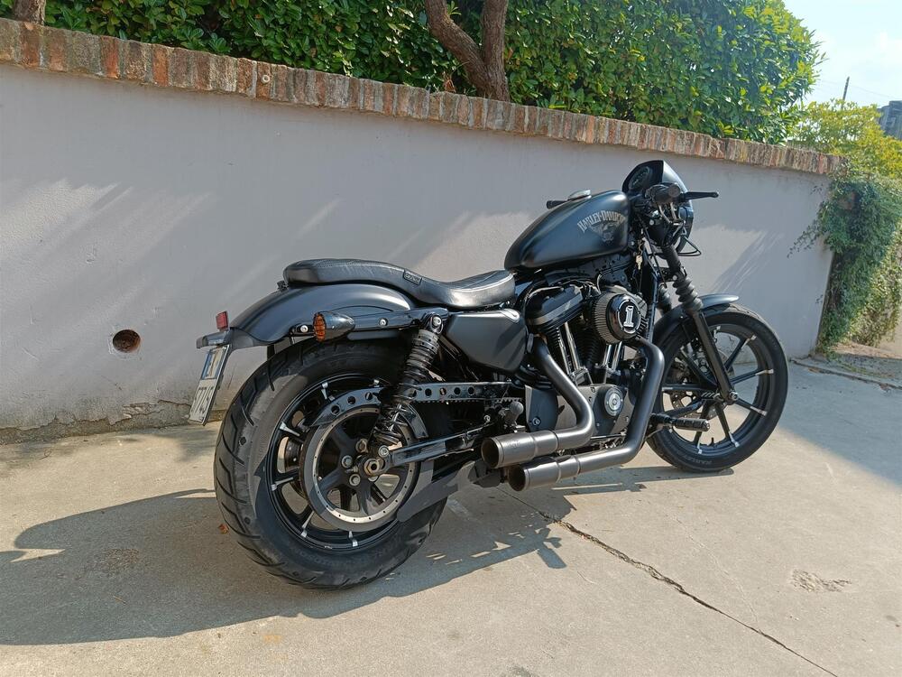 Harley-Davidson 883 Iron (2017 - 20) - XL 883N (4)