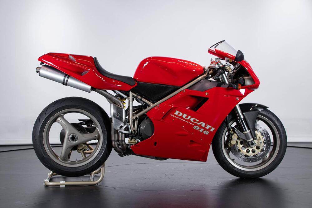 Ducati 916 MONOPOSTO (4)