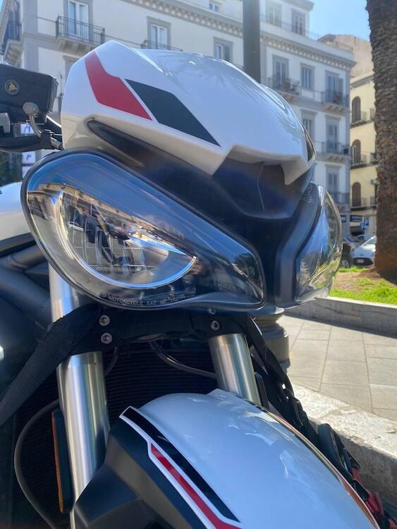 Triumph Street Triple S (2020 - 23) (2)