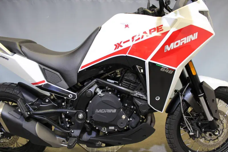 Moto Morini X-Cape 650 (2021 - 26) (10)