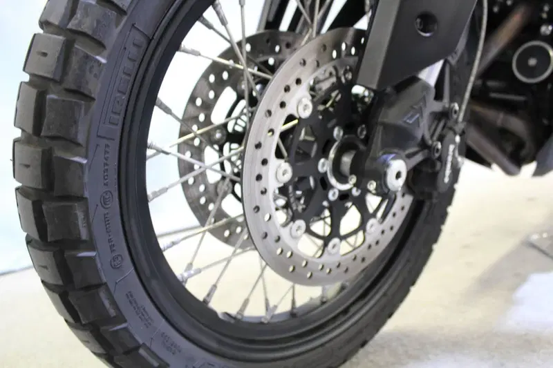Moto Morini X-Cape 650 (2021 - 26) (16)