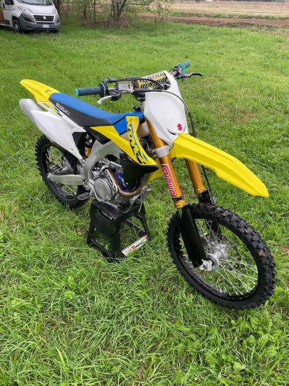 Suzuki RM-Z450 (2023 - 24)