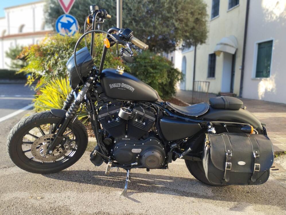 Harley-Davidson 883 Iron (2014 - 16) - XL 883N