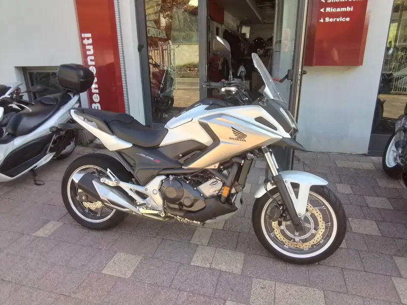 Honda NC 750 X ABS (2016 -17) (10)