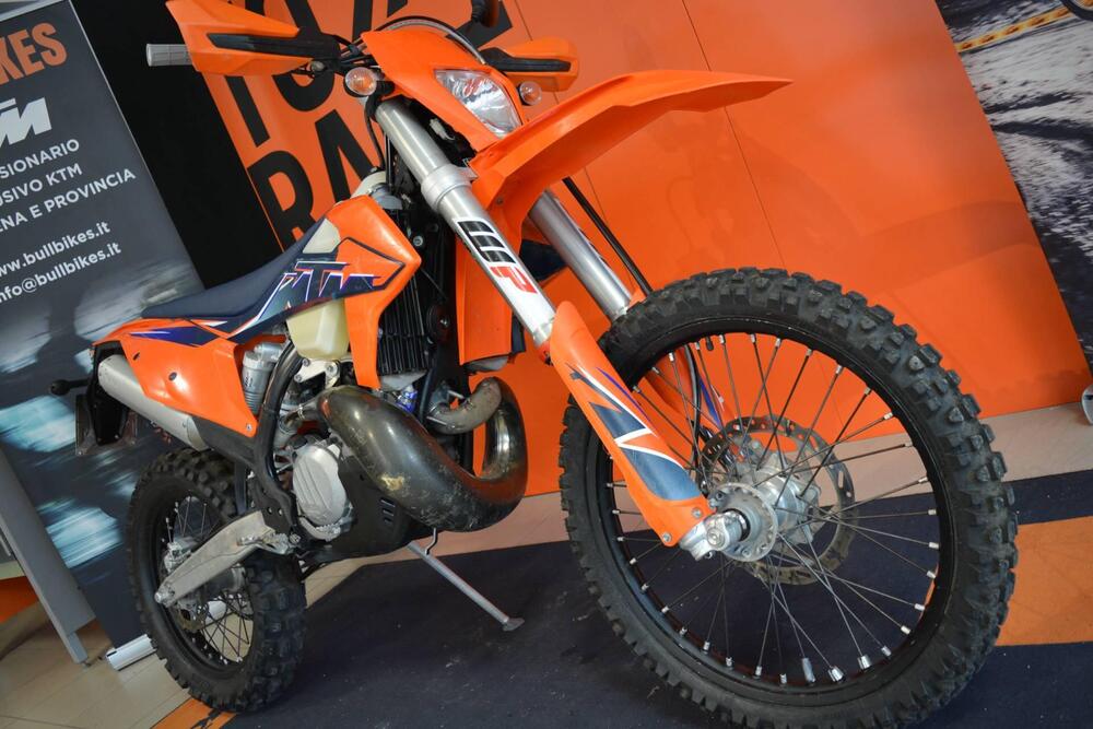 KTM EXC 300 E TPI (2022) (3)