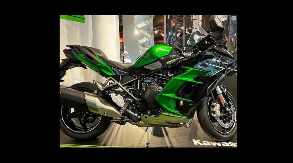 Kawasaki Ninja 1000 H2 SX SE (2023 - 25) (4)