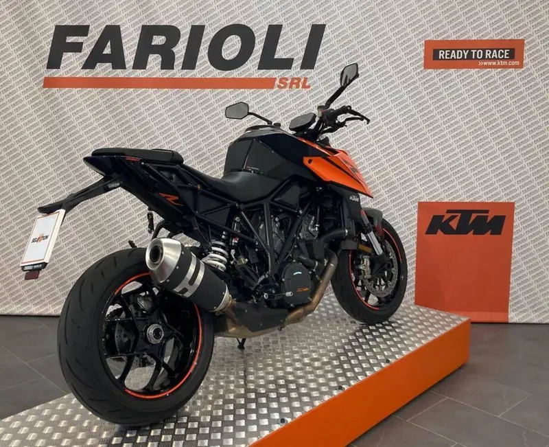 KTM 1290 Super Duke R ABS (2017 - 18) (3)