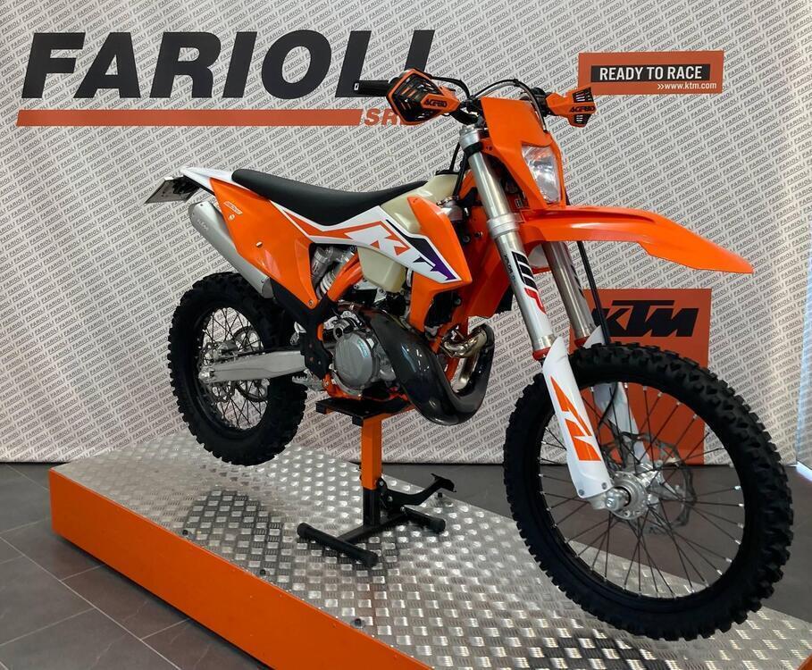 KTM EXC 250 TPI (2023) (2)