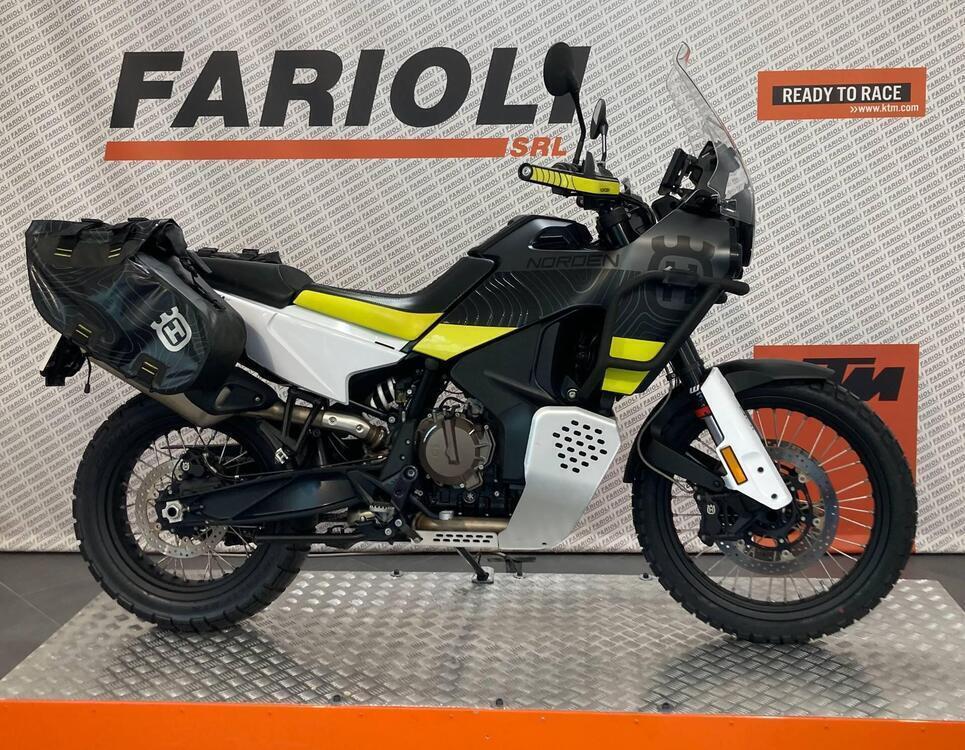 Husqvarna Norden 901 (2022 - 24)