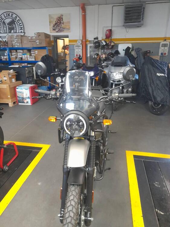 Royal Enfield Himalayan 411 (2021 - 24) (4)