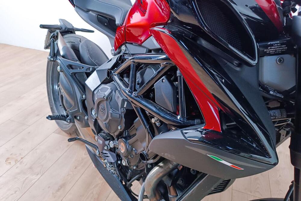 MV Agusta Brutale 800 RR (2015 - 16) (5)