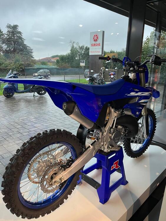 Yamaha YZ 125 (2025) (2)