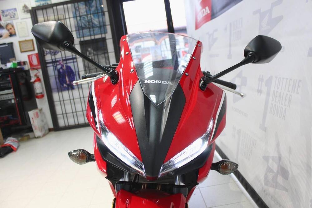 Honda CBR 500 R (2019 - 20) (4)