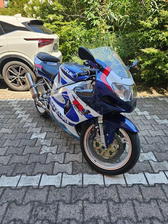 Suzuki GSX R 750 (1999 - 03) (2)