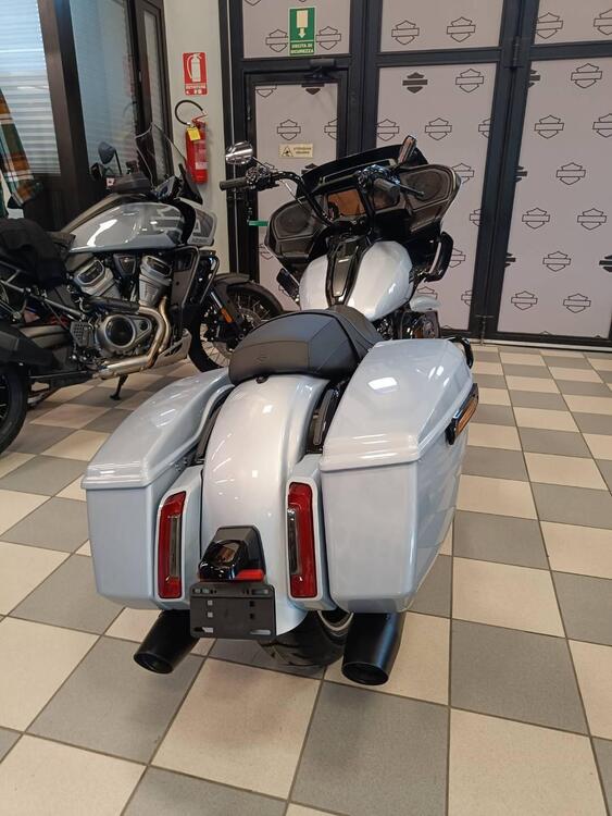 Harley-Davidson Road Glide (2024) (5)