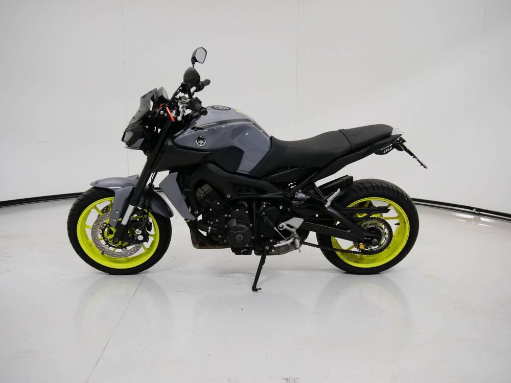 Yamaha MT-09 (2017 - 20) (5)