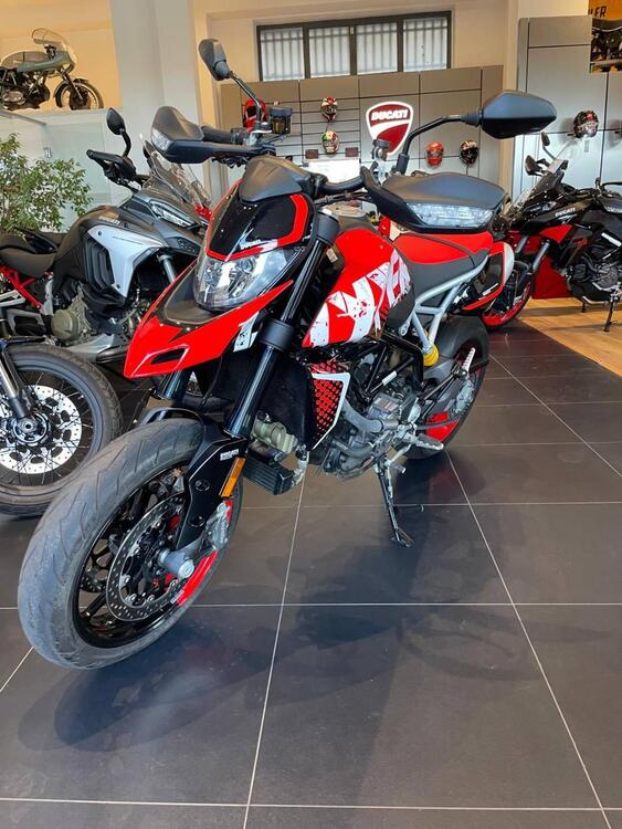 Ducati Hypermotard 950 RVE (2022 - 24) (5)