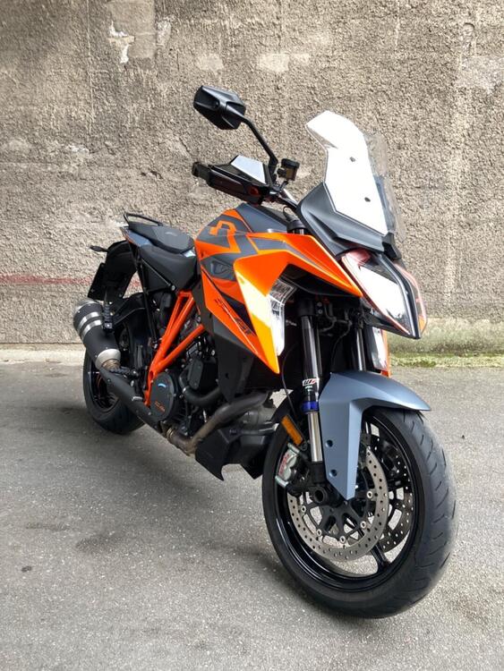 KTM 1290 Super Duke GT (2022 - 24) (2)