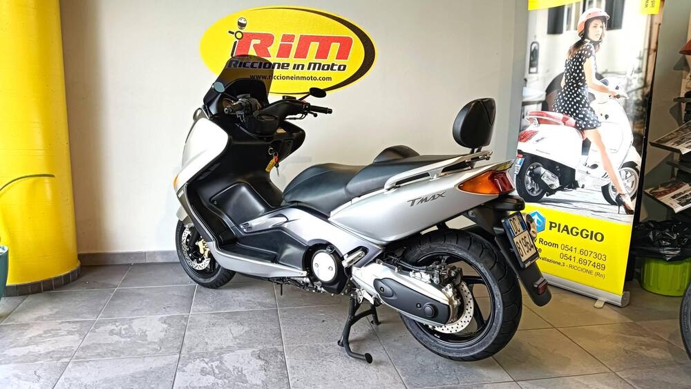 Yamaha T-Max 500 (2004 - 07) (4)