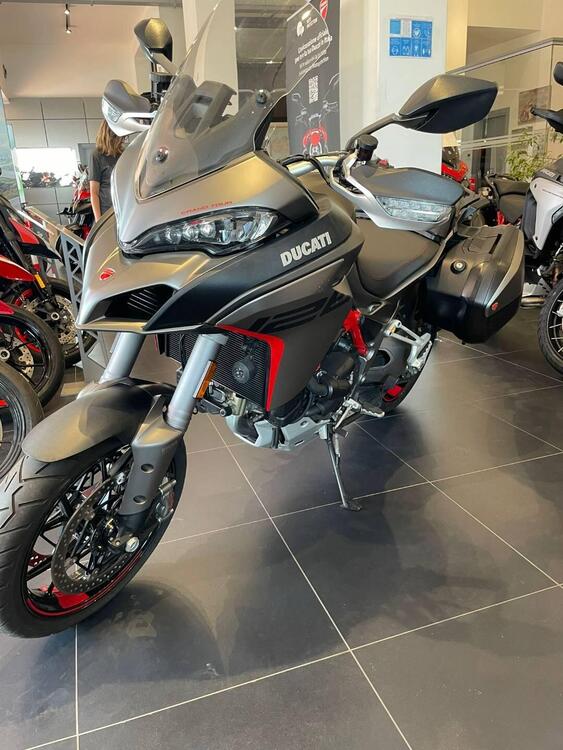 Ducati Multistrada 1260 S Grand Tour (2020)