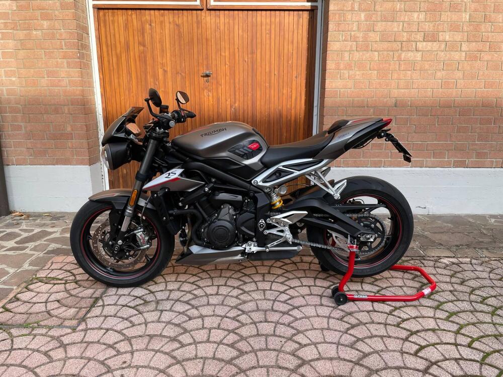 Triumph Street Triple RS (2017 - 19) (3)