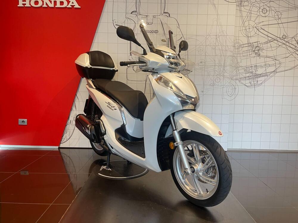 Honda SH 300 i ABS (2016 - 20) (3)