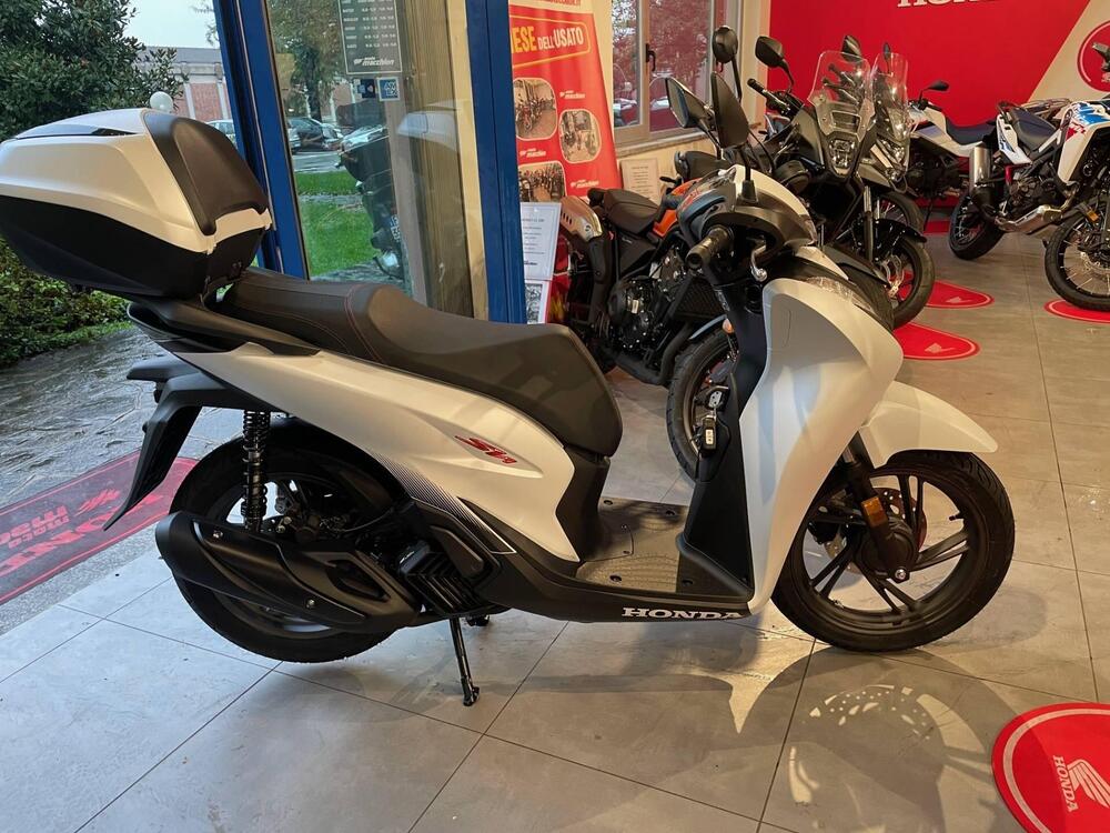 Honda SH 125i Sport (2022 - 24) (5)