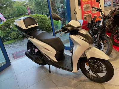 Honda SH 125i Sport (2022 - 23) nuova