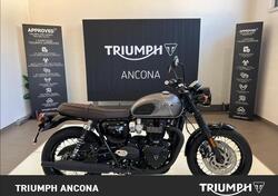 Triumph Bonneville T120 Black Stealth Edition (2024) usata