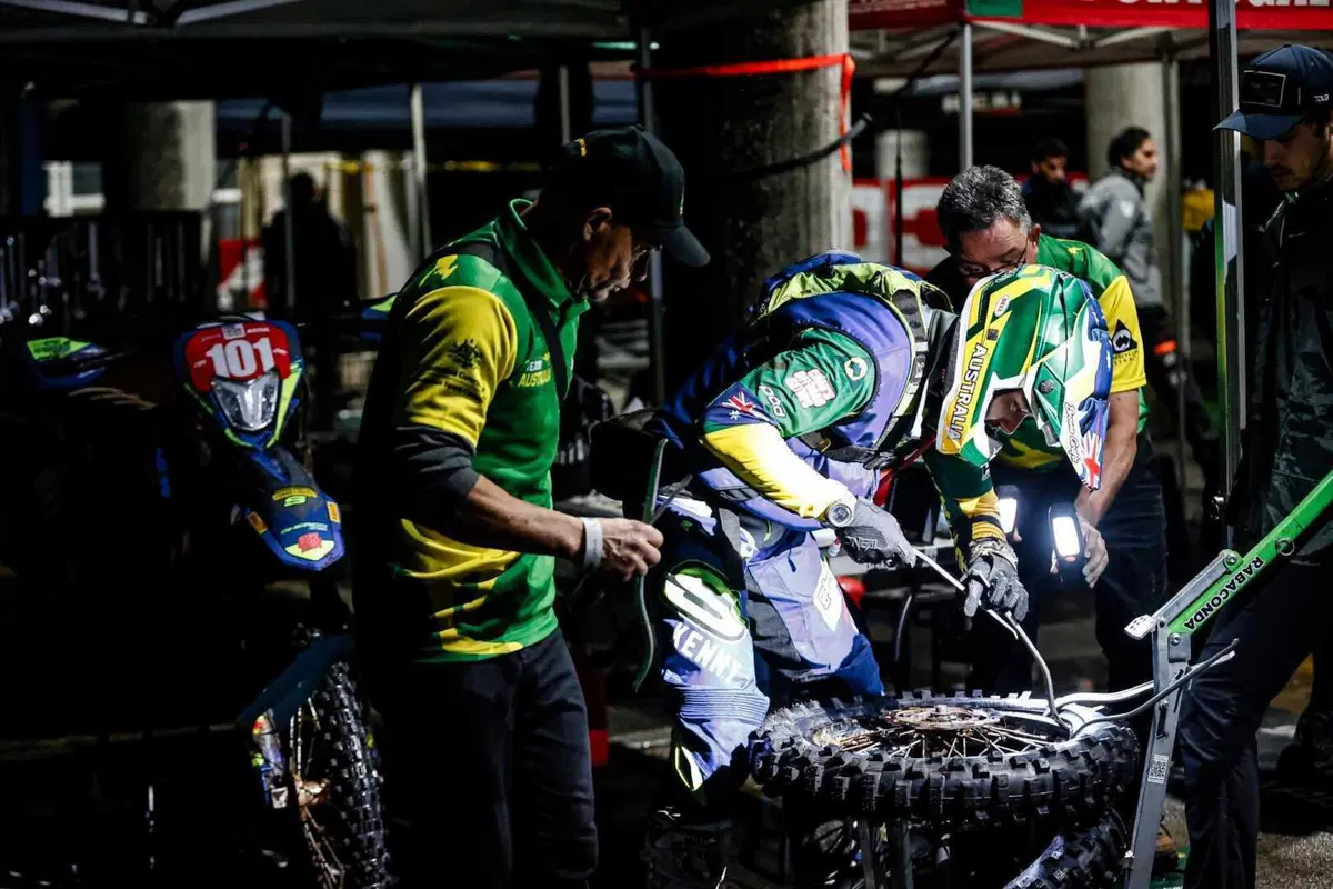 FIM 6DAYS® FLASH. D4. Triplete Italia-Club. Uragano Macoritto-Rinaldi-Scardina [VIDEO] (2)