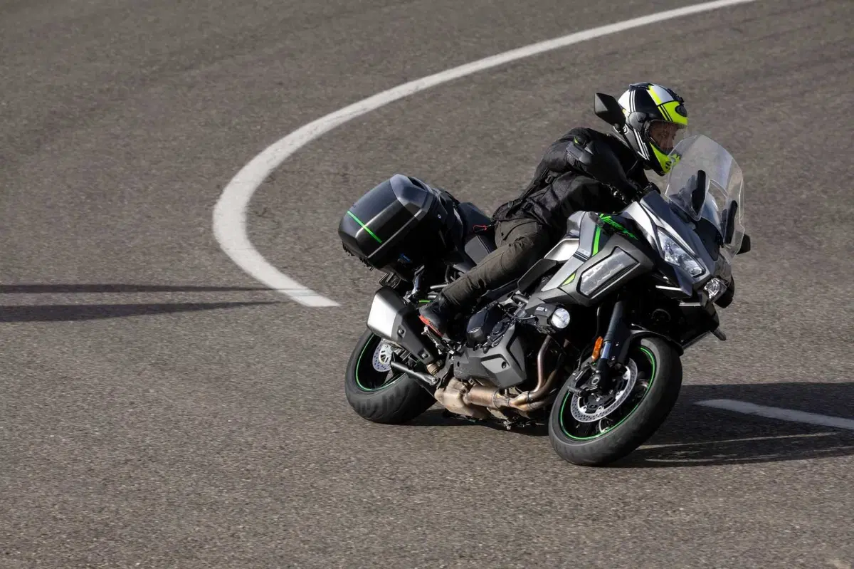 Kawasaki Versys 1100: sempre di più