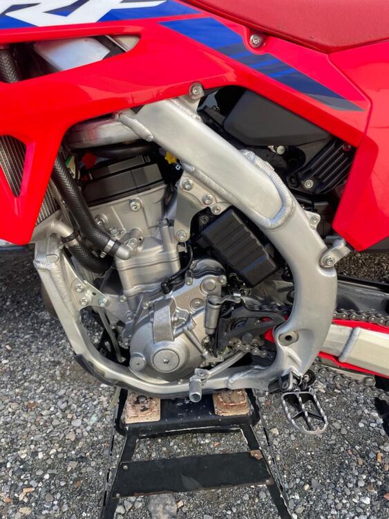 Honda CRF 250 R (2023) (2)