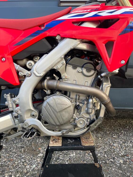 Honda CRF 250 R (2023) (4)