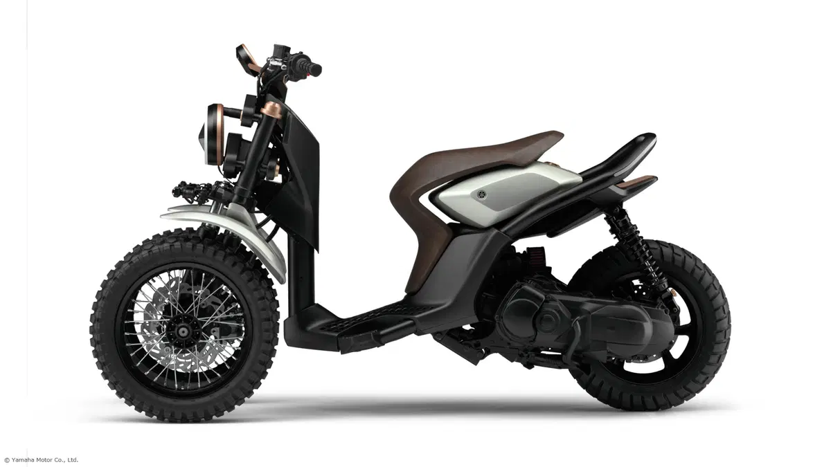 Yamaha 03GEN, il Tricity diventa Scrambler oppure Racing (11)