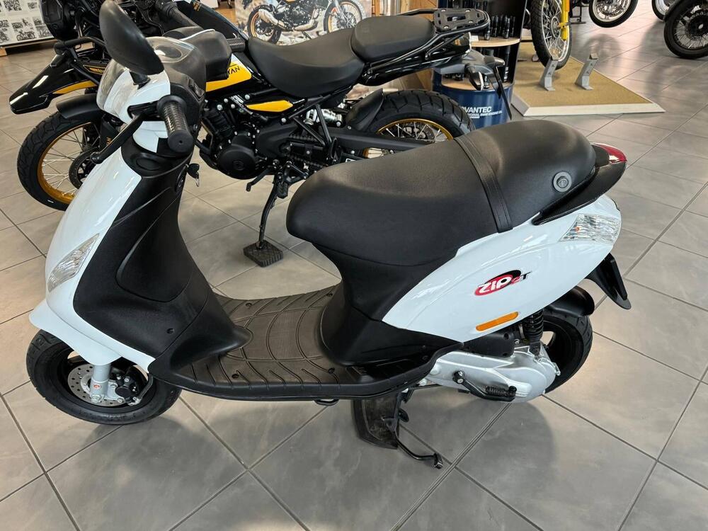 Piaggio Zip 50 2T (2000 - 18)