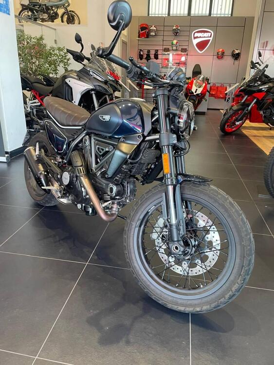 Ducati Scrambler 800 Night Shift (2023 - 24) (4)