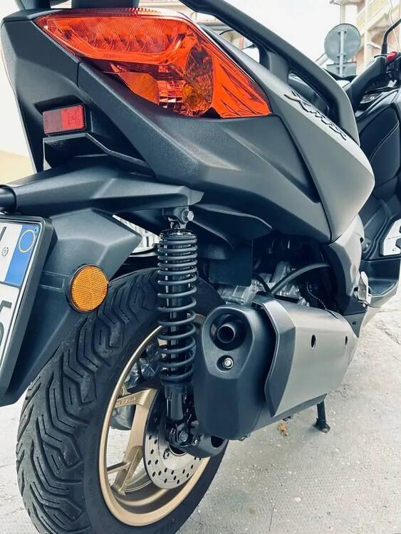 Yamaha X-Max 300 Tech Max (2021 - 24) (5)