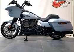 Harley-Davidson Road Glide (2024) nuova