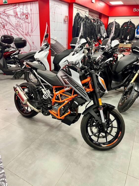 KTM 125 Duke (2024)