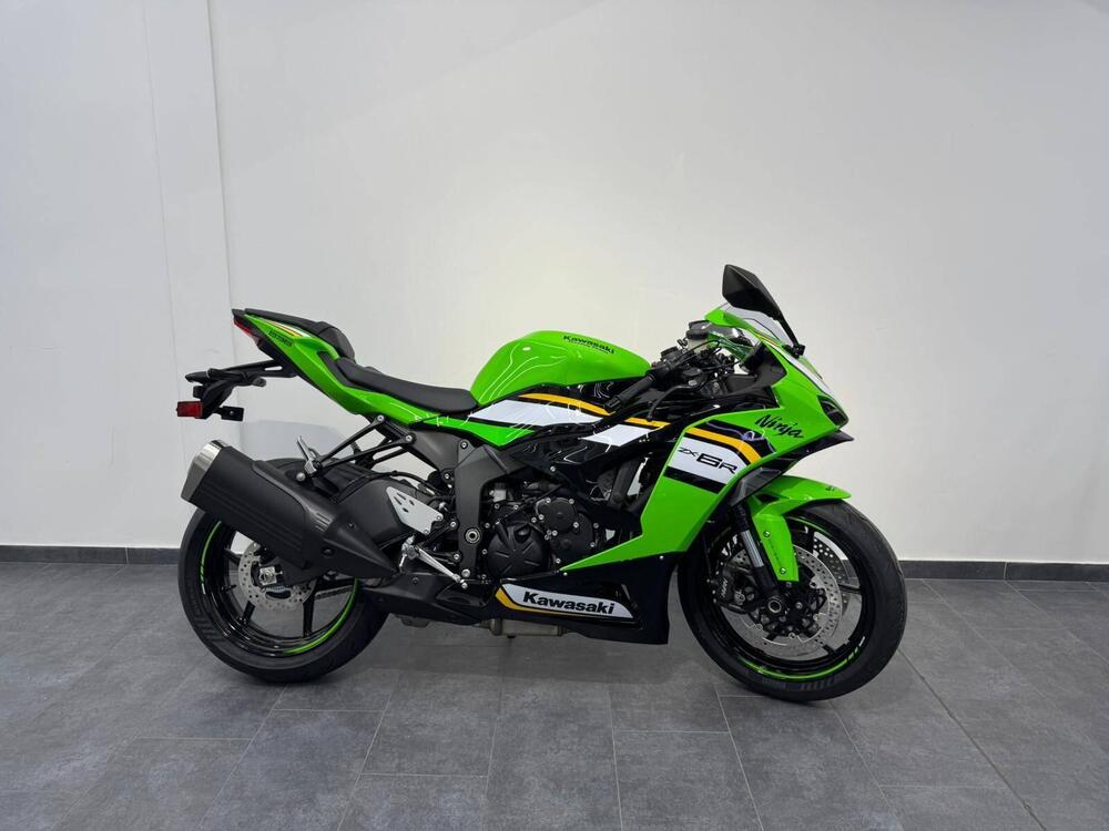 Kawasaki Ninja 636 ZX-6R (2024 - 25) (2)