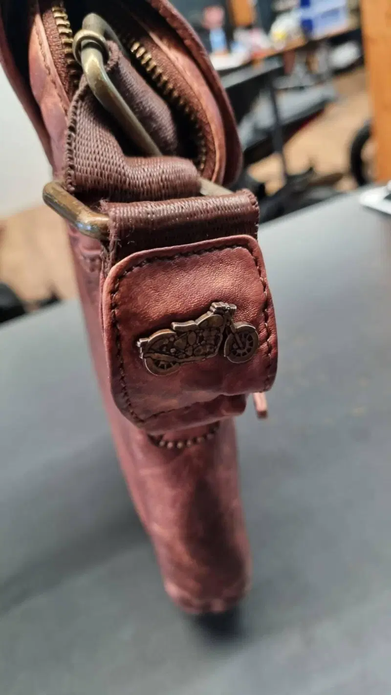 Borsa porta computer da 13" Royal Enfield (3)