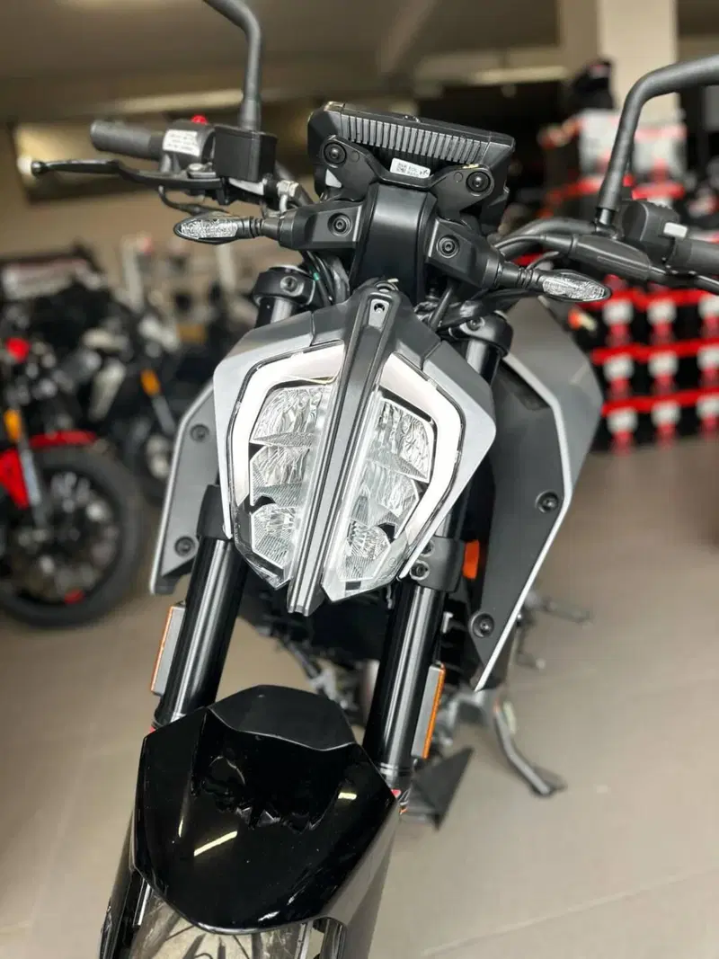 KTM 125 Duke (2024 - 25) (7)