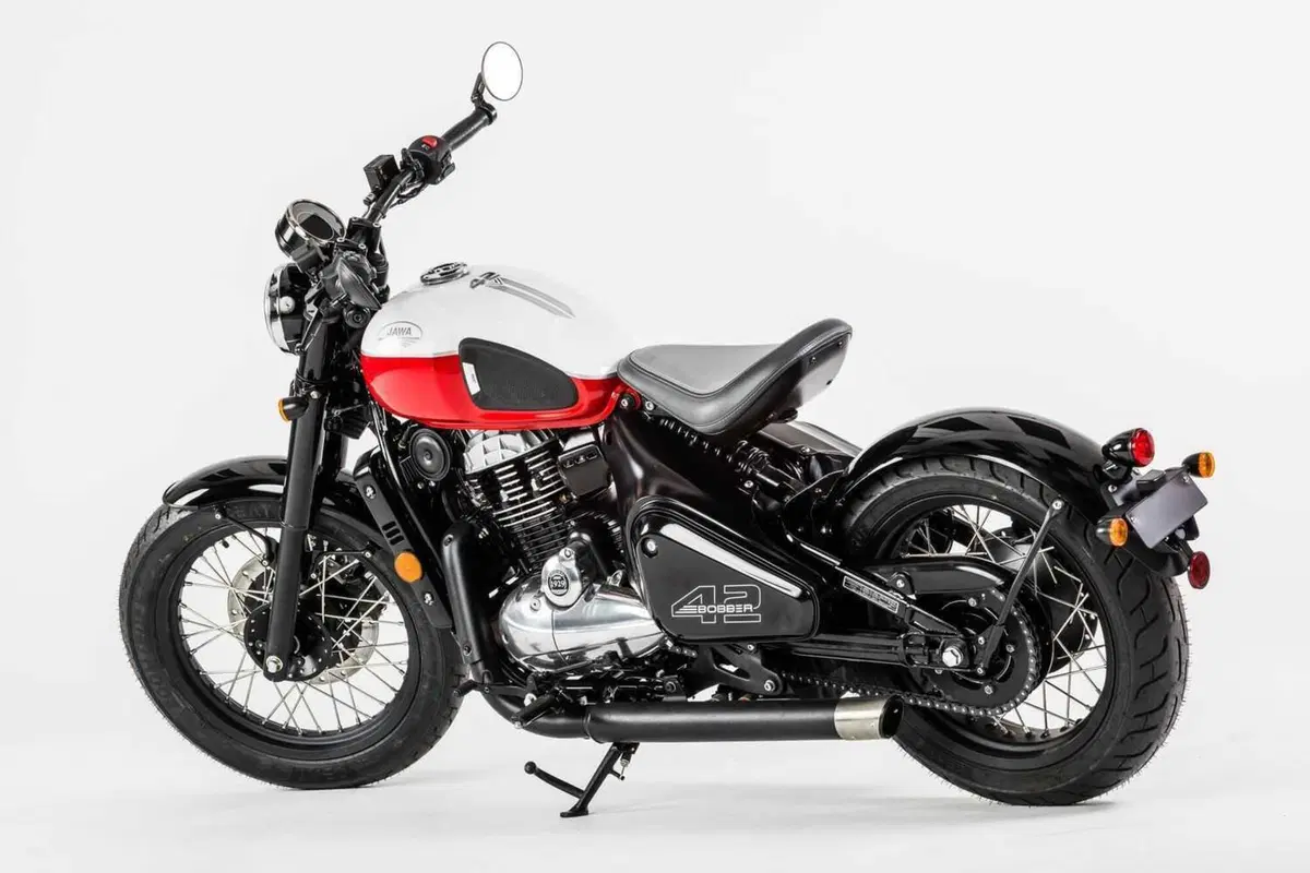 Torna in Italia il marchio Jawa con una gamma da 300 a 650 cc (7)