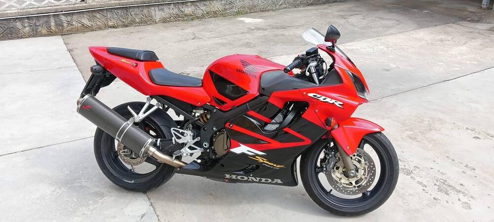 Honda CBR 600 F Sport (5)