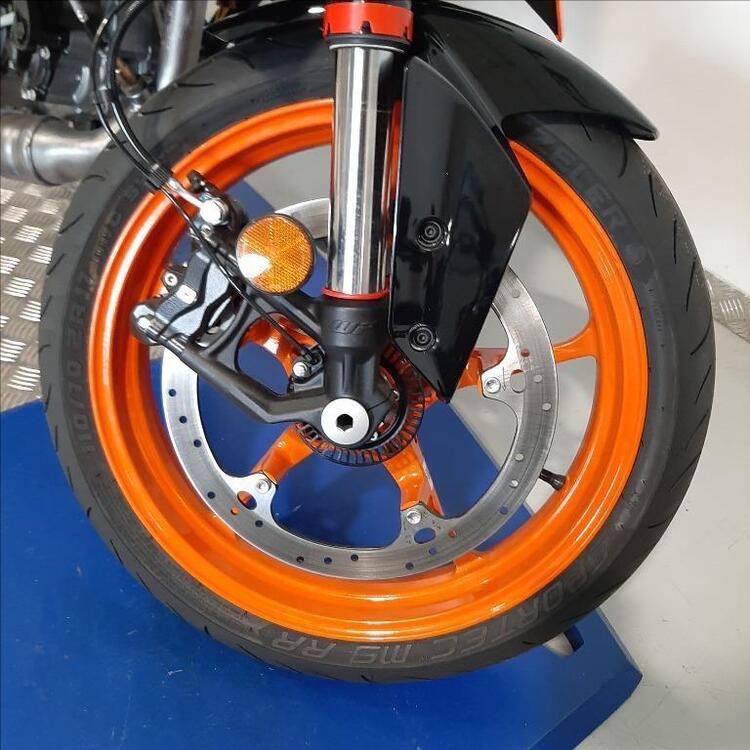 KTM 390 Duke (2024) (3)