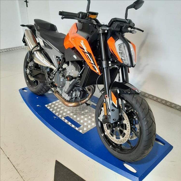 KTM 790 Duke L (2023 - 24) (2)