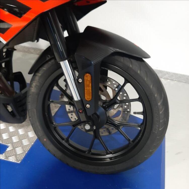 Aprilia Tuono 125 (2021 - 24) (3)